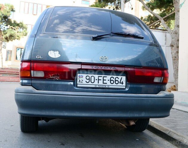 Toyota Previa 1990, 325,000 km - 1.8 l - Bakı