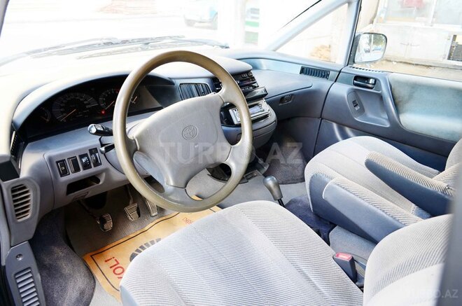 Toyota Previa 1990, 325,000 km - 1.8 l - Bakı
