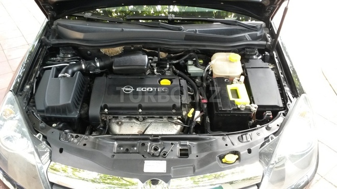 Opel Astra 2005, 174,000 km - 1.6 l - Bakı
