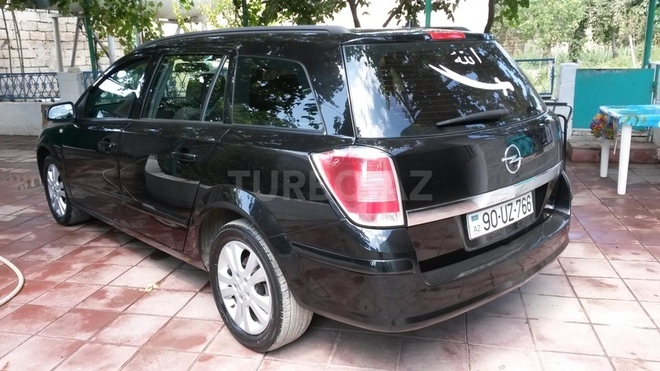 Opel Astra 2005, 174,000 km - 1.6 l - Bakı