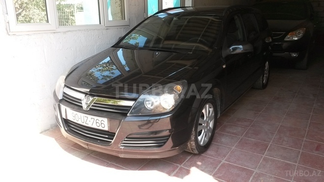 Opel Astra 2005, 174,000 km - 1.6 l - Bakı