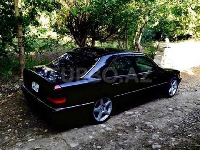 Mercedes C 230 1998, 142,000 km - 2.3 л - Bakı