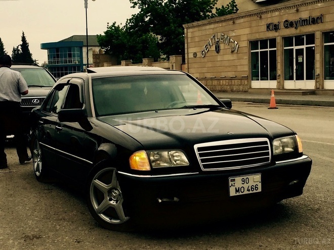 Mercedes C 230 1998, 142,000 km - 2.3 л - Bakı