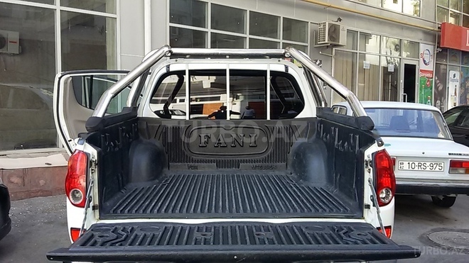 Mitsubishi L200 2011, 223,000 km - 2.5 l - Bakı