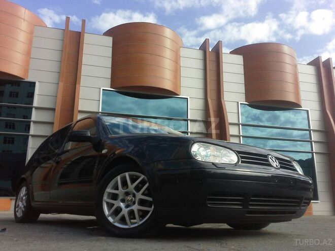Volkswagen Golf 2002, 85,000 km - 2.0 l - Bakı