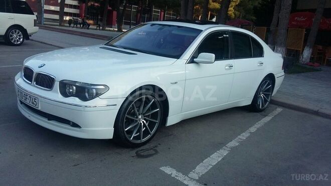 BMW 745 2001, 315,000 km - 4.4 л - Bakı