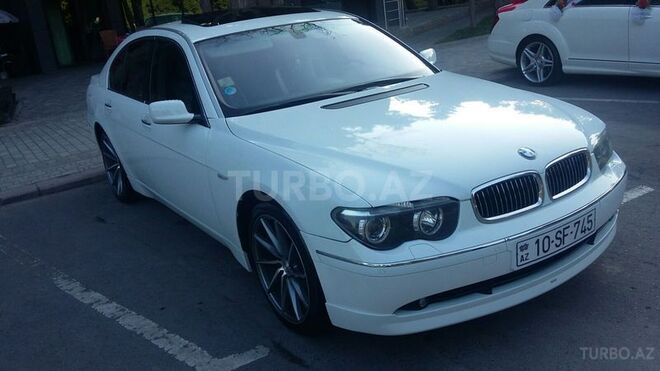 BMW 745 2001, 315,000 km - 4.4 л - Bakı