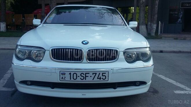 BMW 745 2001, 315,000 km - 4.4 л - Bakı