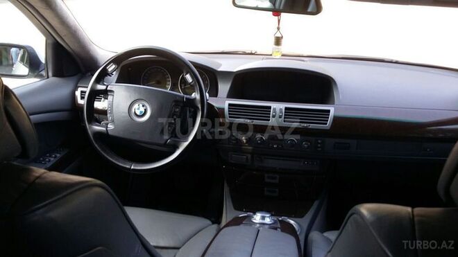 BMW 745 2001, 315,000 km - 4.4 л - Bakı