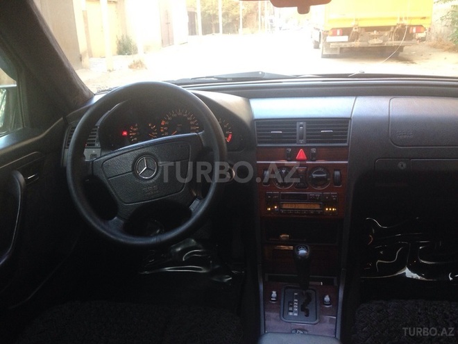 Mercedes C 220 1996, 245,300 km - 2.2 l - Bakı