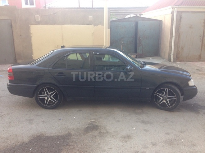 Mercedes C 220 1996, 245,300 km - 2.2 l - Bakı