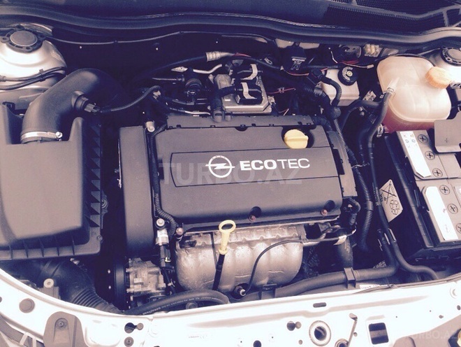 Opel Astra 2010, 98,000 km - 1.6 l - Bakı