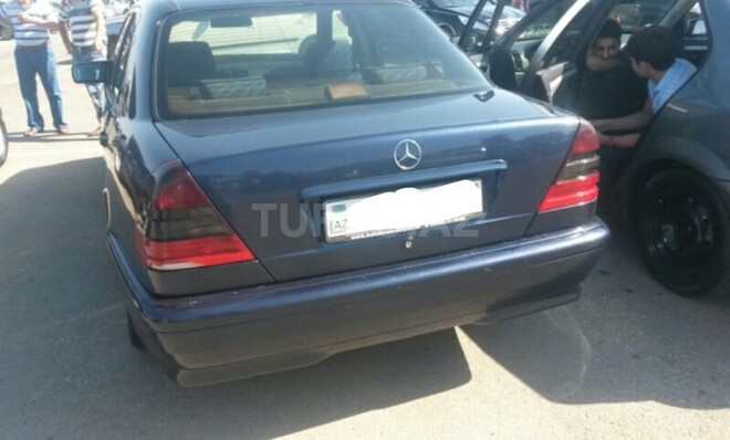 Mercedes C 220 1998, 436,000 km - 2.2 л - Bakı