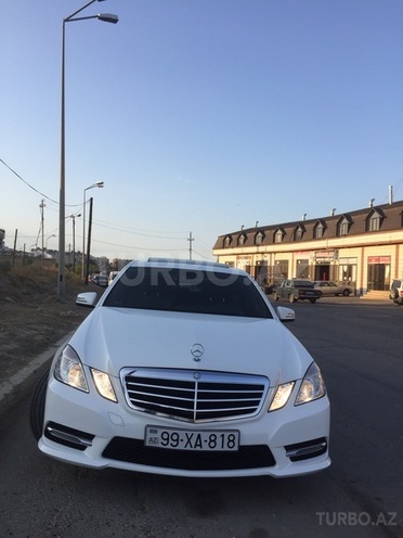 Mercedes E 350 2012, 19,000 km - 3.5 l - Bakı