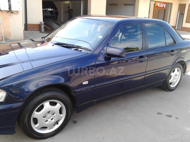 Mercedes C 180 2000, 132,000 km - 1.8 l - Bakı