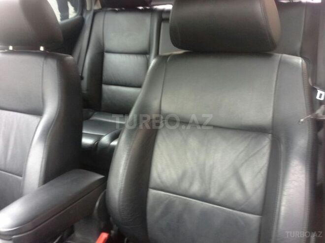 Volkswagen Golf 2002, 85,000 km - 2.0 l - Bakı