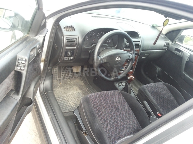 Opel Astra 1999, 224,000 km - 1.8 l - Bakı