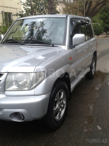 Mitsubishi Pajero io 2001, 146,000 km - 2.0 l - Bakı