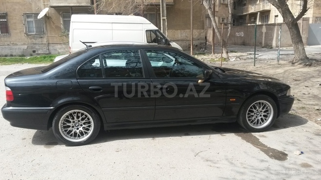BMW 523 1997, 281,000 km - 2.3 l - Bakı