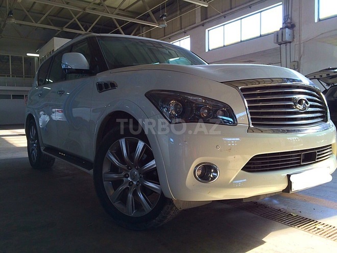 Infiniti QX56 2010, 125,000 km - 5.6 l - Bakı
