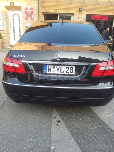 Mercedes E 200 2009, 132,000 km - 1.8 л - Bakı