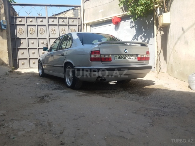 BMW 525 1994, 390,523 km - 2.5 л - Bakı