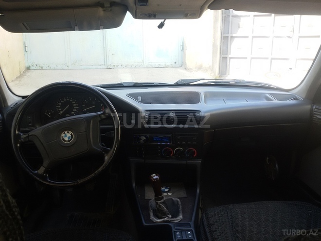BMW 525 1994, 390,523 km - 2.5 л - Bakı
