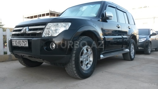 Mitsubishi Pajero 2007, 154,000 km - 3.0 л - Bakı