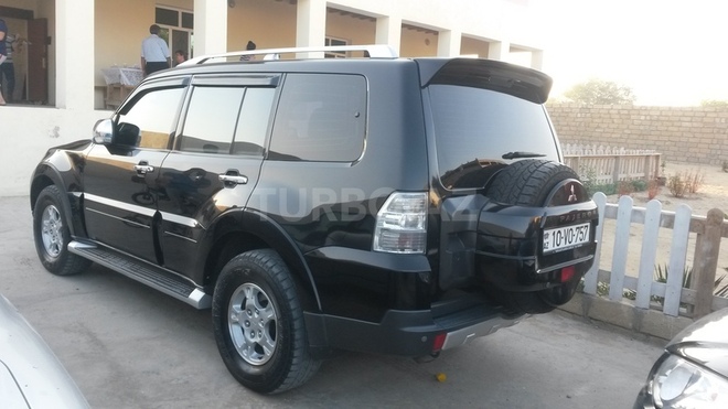 Mitsubishi Pajero 2007, 154,000 km - 3.0 л - Bakı
