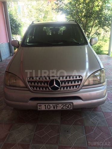 Mercedes ML 320 1998, 220,000 km - 3.2 l - Bakı
