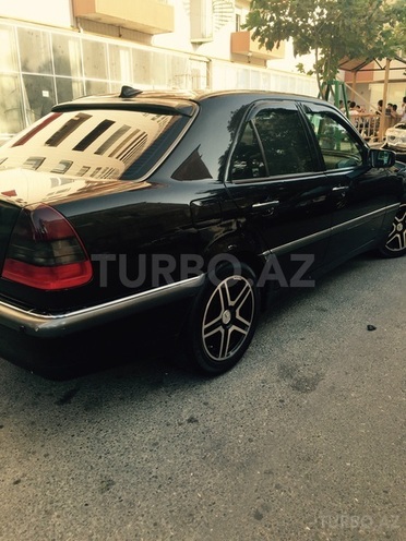 Mercedes C 230 1999, 198,000 km - 2.3 l - Bakı