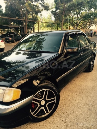 Mercedes C 230 1999, 198,000 km - 2.3 l - Bakı