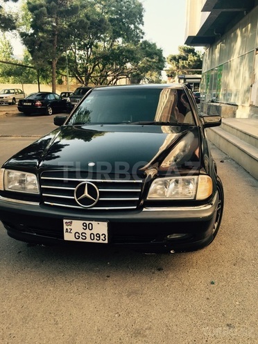 Mercedes C 230 1999, 198,000 km - 2.3 l - Bakı