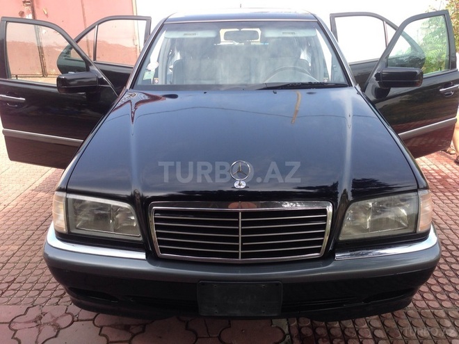 Mercedes C 230 2000, 165,000 km - 2.3 l - Bakı