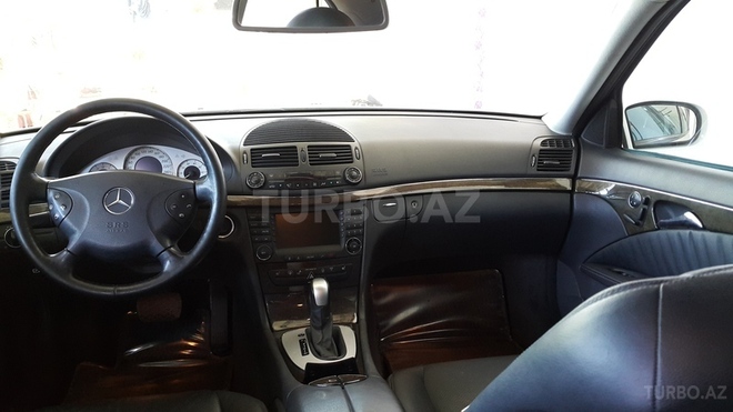 Mercedes E 320 2004, 96,000 km - 3.2 l - Bakı