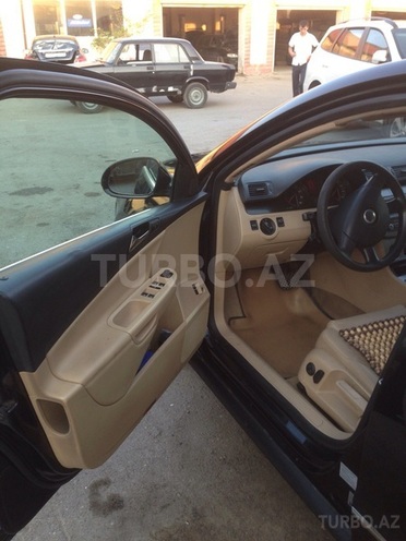 Volkswagen Passat 2006, 117,000 km - 2.0 l - Bakı