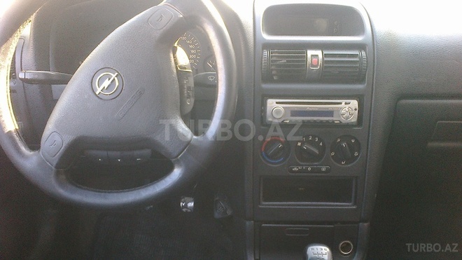 Opel Astra 1998, 210,000 km - 1.8 l - Bakı