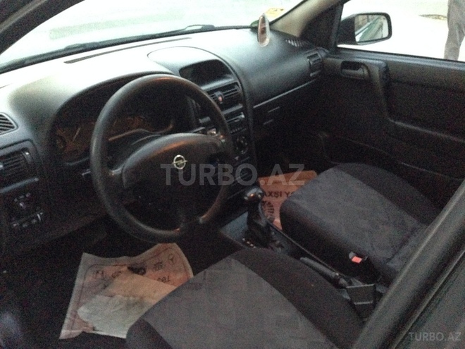 Opel Astra 1998, 197,000 km - 1.6 l - Bakı