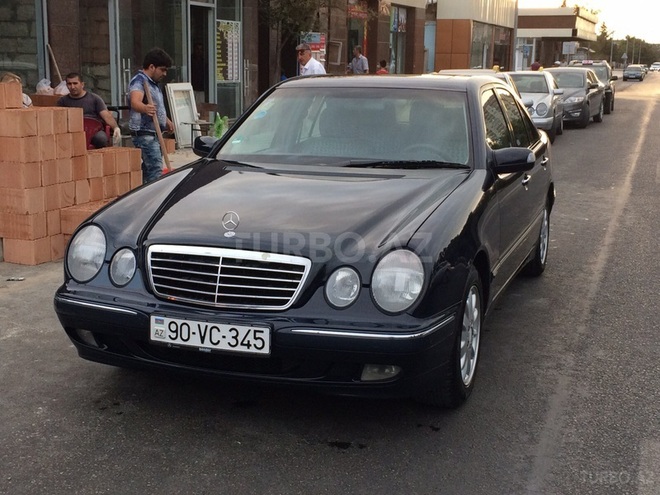 Mercedes E 240 2000, 240,000 km - 2.4 l - Bakı