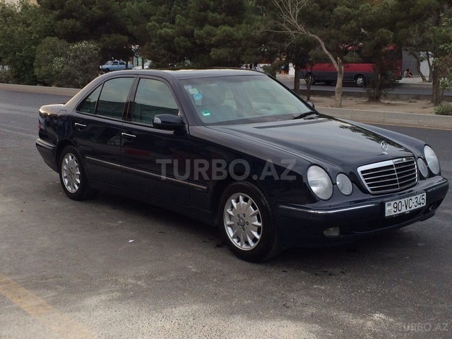 Mercedes E 240 2000, 240,000 km - 2.4 l - Bakı