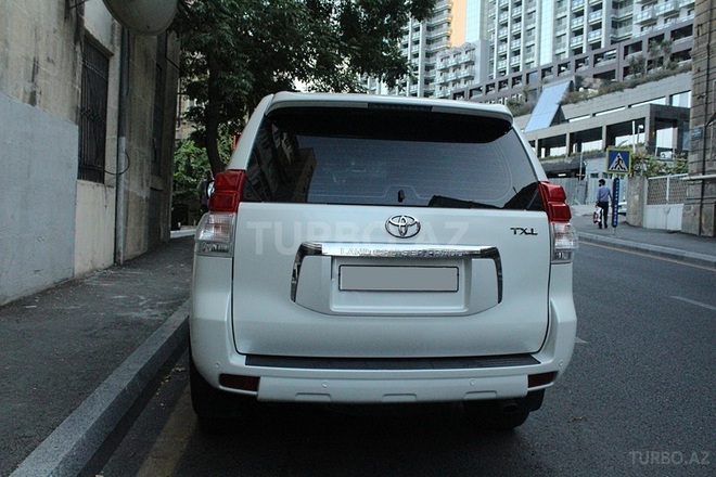 Toyota Prado 2011, 66,300 km - 2.7 l - Bakı