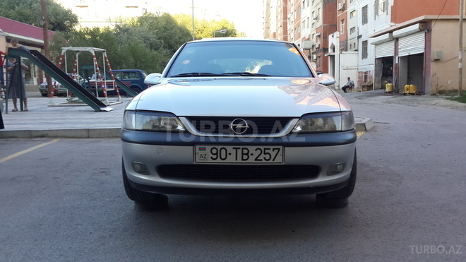 Opel Vectra 1997, 213,000 km - 2.0 l - Bakı