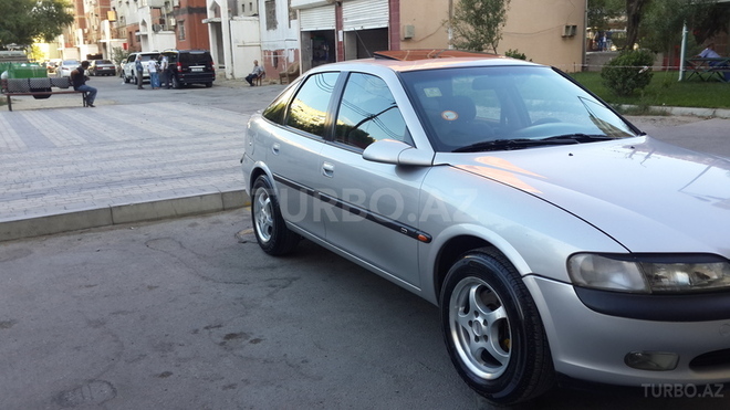 Opel Vectra 1997, 213,000 km - 2.0 l - Bakı