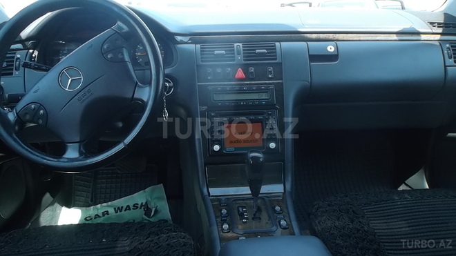 Mercedes E 240 2000, 165,000 km - 2.4 л - Bakı