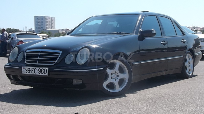 Mercedes E 240 2000, 165,000 km - 2.4 л - Bakı