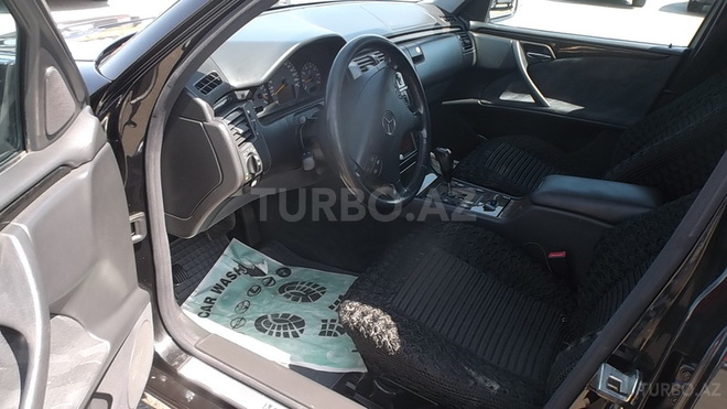 Mercedes E 240 2000, 165,000 km - 2.4 л - Bakı