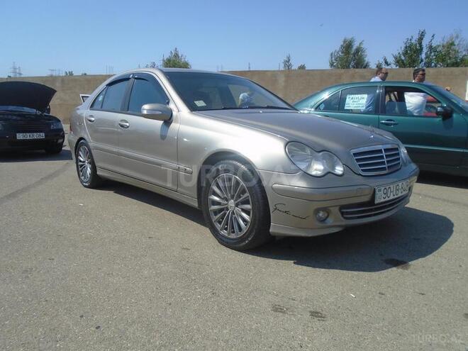 Mercedes C 200 2004, 183,000 km - 2.0 l - Bakı