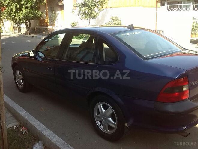 Opel Vectra 1996, 280,000 km - 2.0 l - Bakı