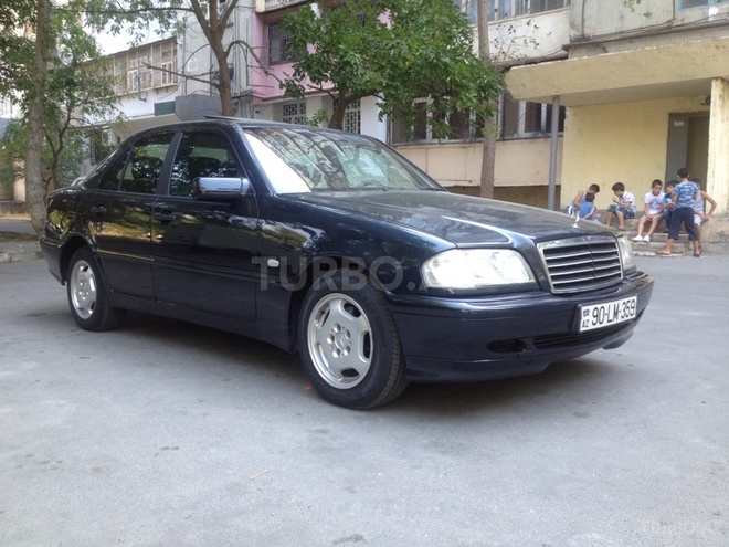 Mercedes C 220 1998, 227,000 km - 2.2 l - Bakı
