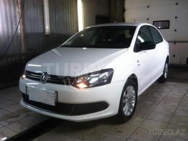 Volkswagen Polo 2013, 33,000 km - 1.6 l - Bakı